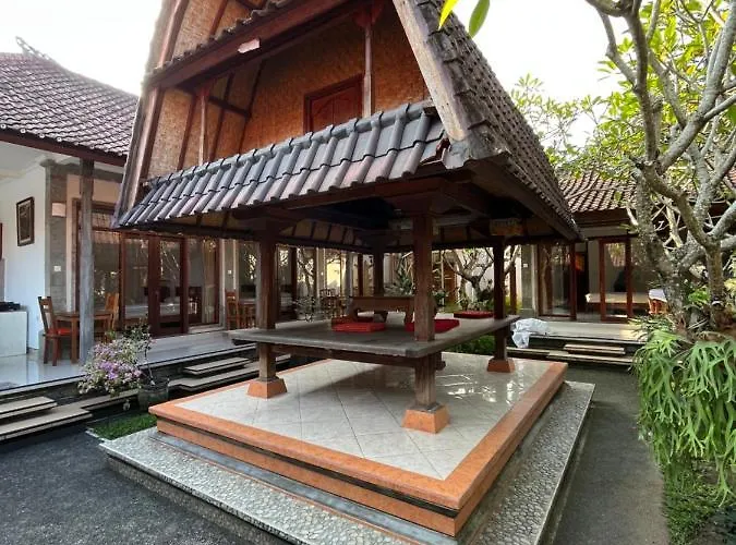 Sujana * Ubud